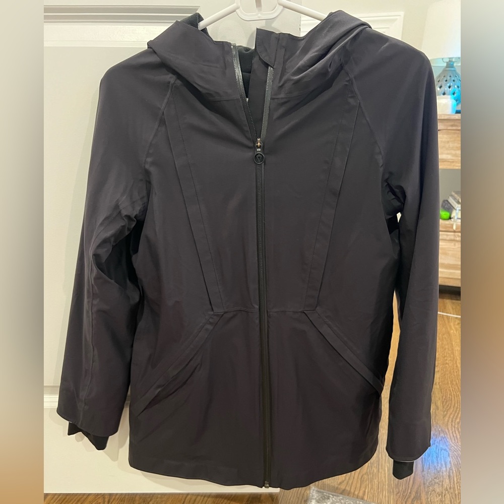Ivivva raincoat